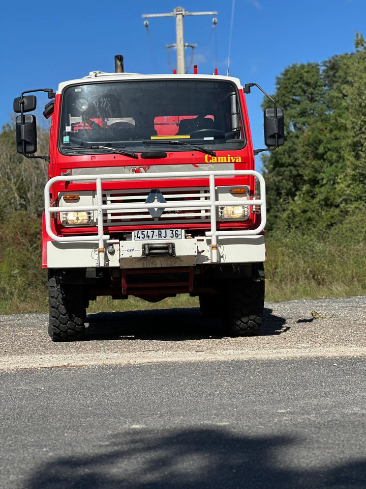 RENAULT M180 - Truk pemadam kebakaran: gambar 1 RENAULT M180 - Truk pemadam kebakaran: gambar 1