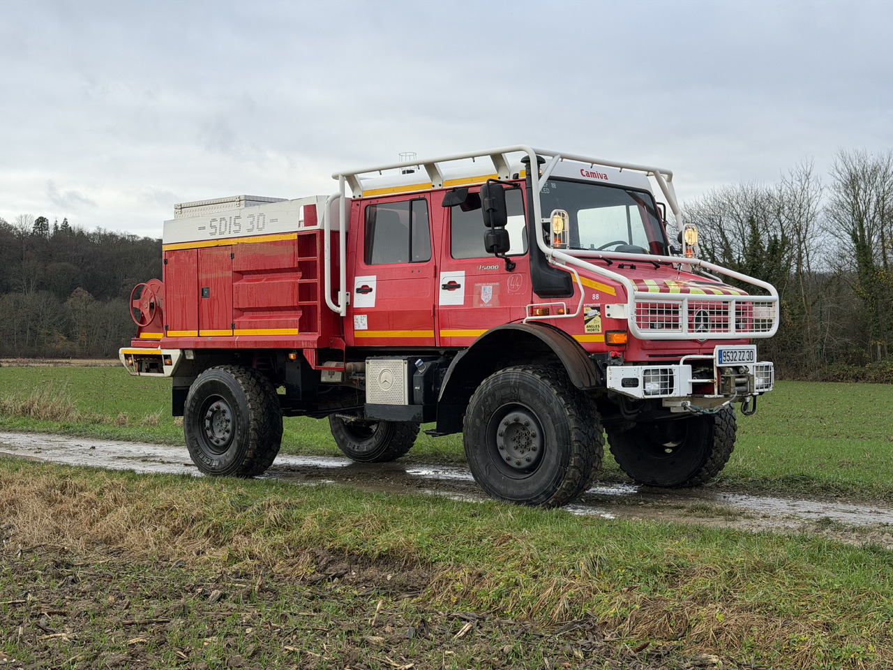 DE POMPIER MERCEDES-BENZ U5000 4X4 UNIMOG - Truk: gambar 1 DE POMPIER MERCEDES-BENZ U5000 4X4 UNIMOG - Truk: gambar 1