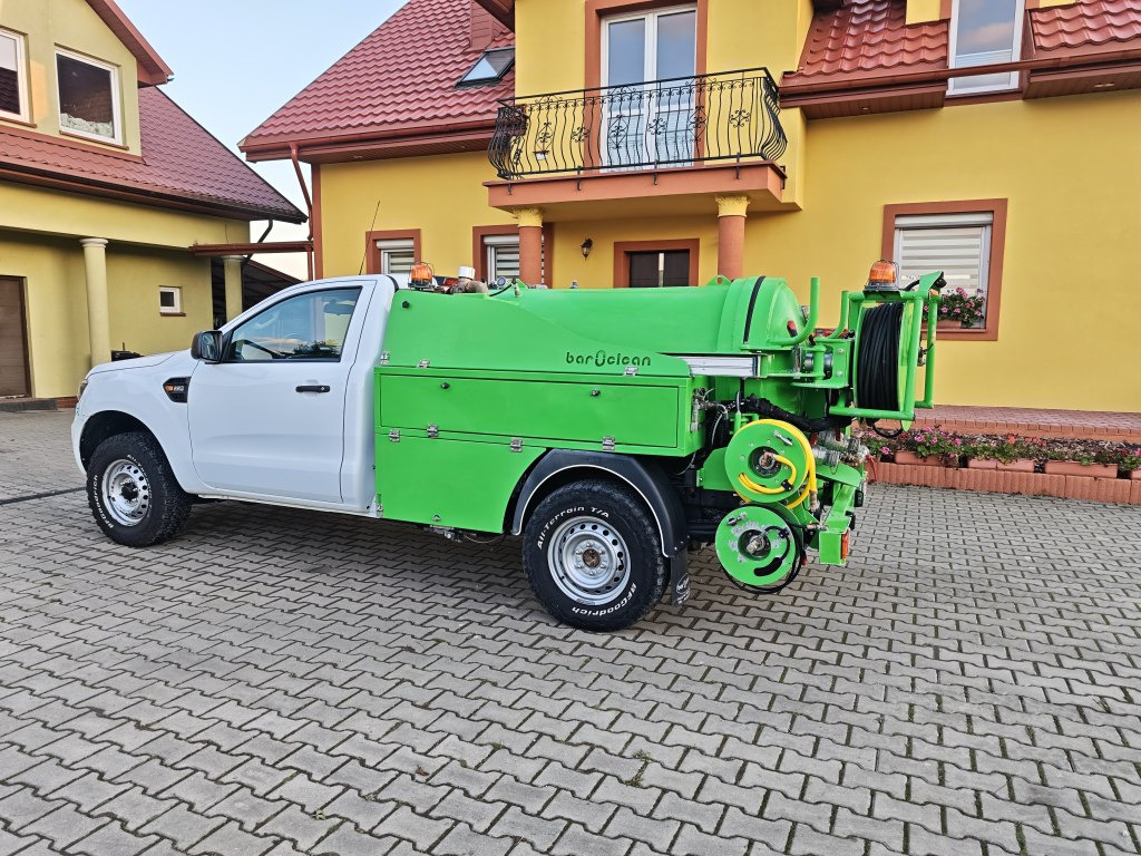 Ford Ranger 2.2 MINI COMBI CLEANER BaroClean Hydrocureur - Truk vakum: gambar 4 Ford Ranger 2.2 MINI COMBI CLEANER BaroClean Hydrocureur - Truk vakum: gambar 4