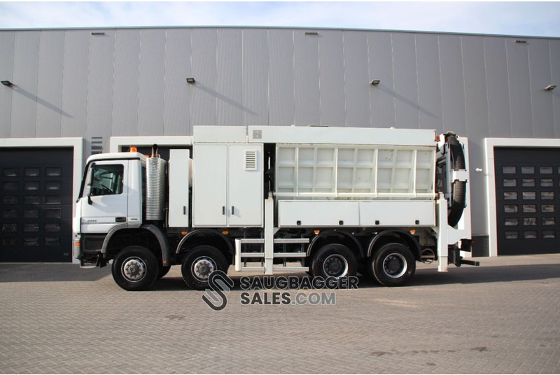 Mercedes-Benz Actros 4141 RSP 2014 Saugbagger 8x8 - Truk vakum: gambar 2 Mercedes-Benz Actros 4141 RSP 2014 Saugbagger 8x8 - Truk vakum: gambar 2