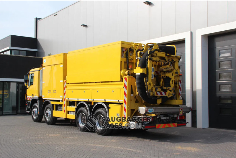 Mercedes-Benz Actros 4148 RIVARD EXVAC Suction Excavator - Truk vakum: gambar 3 Mercedes-Benz Actros 4148 RIVARD EXVAC Suction Excavator - Truk vakum: gambar 3