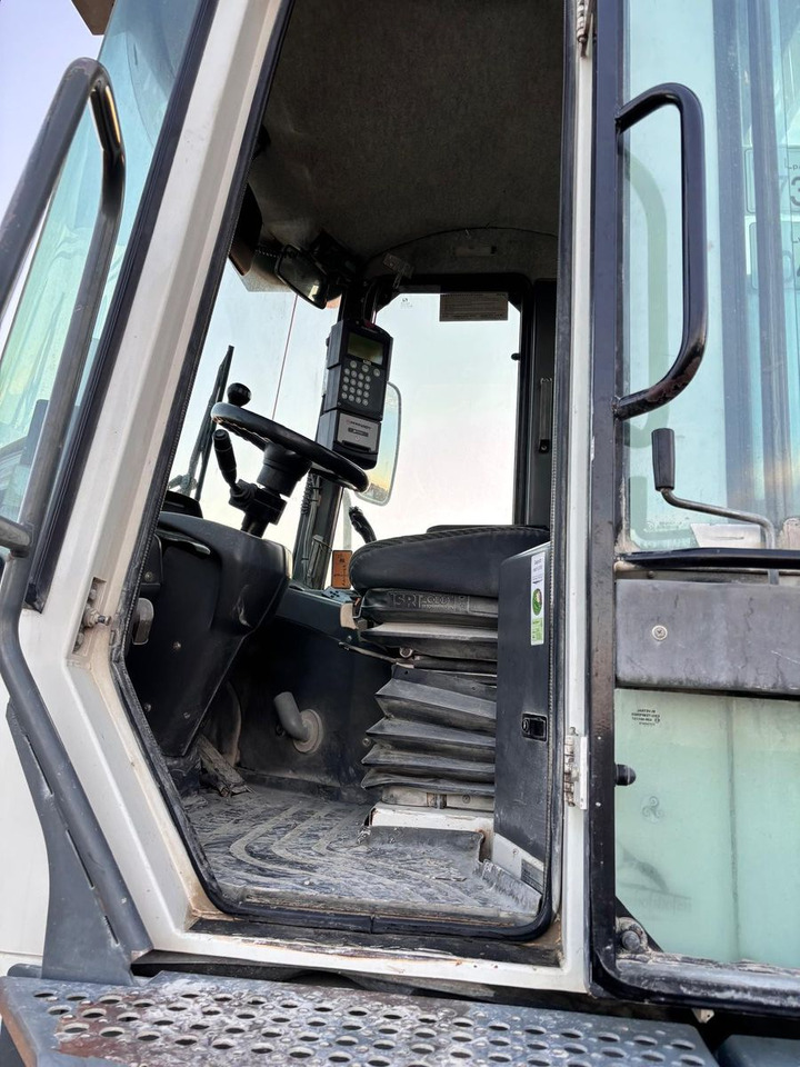 Liebherr L544 - Wheel loader: gambar 5 Liebherr L544 - Wheel loader: gambar 5