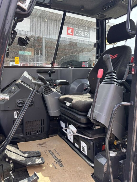 Yanmar VIO 80-2PB - Ekskavator mini: gambar 5 Yanmar VIO 80-2PB - Ekskavator mini: gambar 5