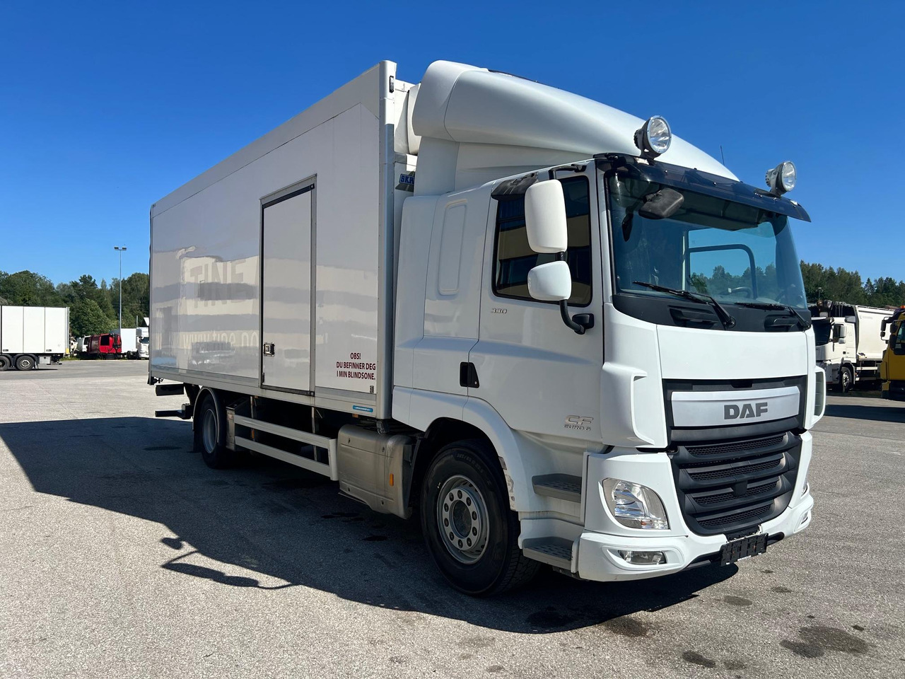 DAF CF330 - Truk berpendingin: gambar 1 DAF CF330 - Truk berpendingin: gambar 1