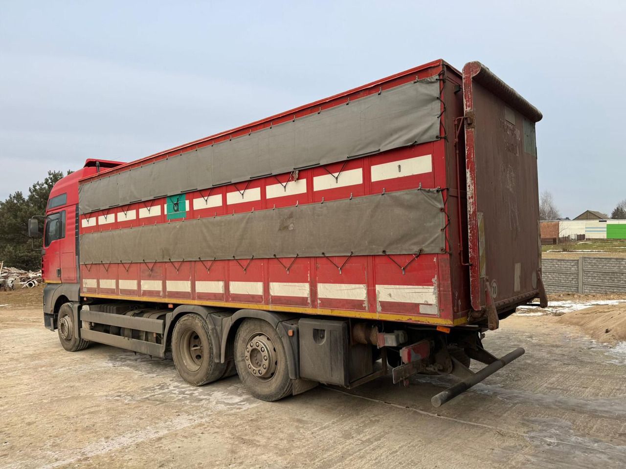MAN TGA 410 - Truk pengangkut hewan: gambar 5 MAN TGA 410 - Truk pengangkut hewan: gambar 5