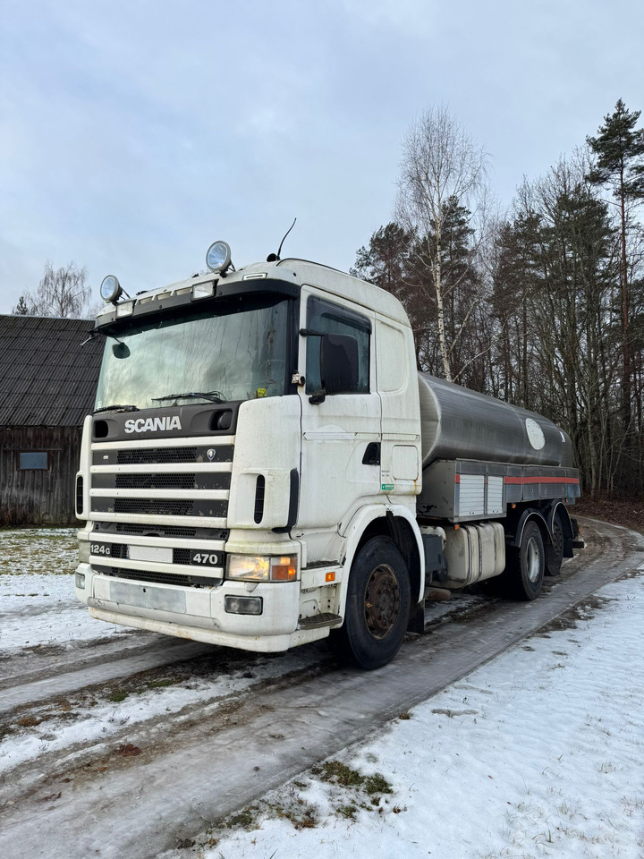 SCANIA G124.470 - Truk tangki: gambar 2 SCANIA G124.470 - Truk tangki: gambar 2