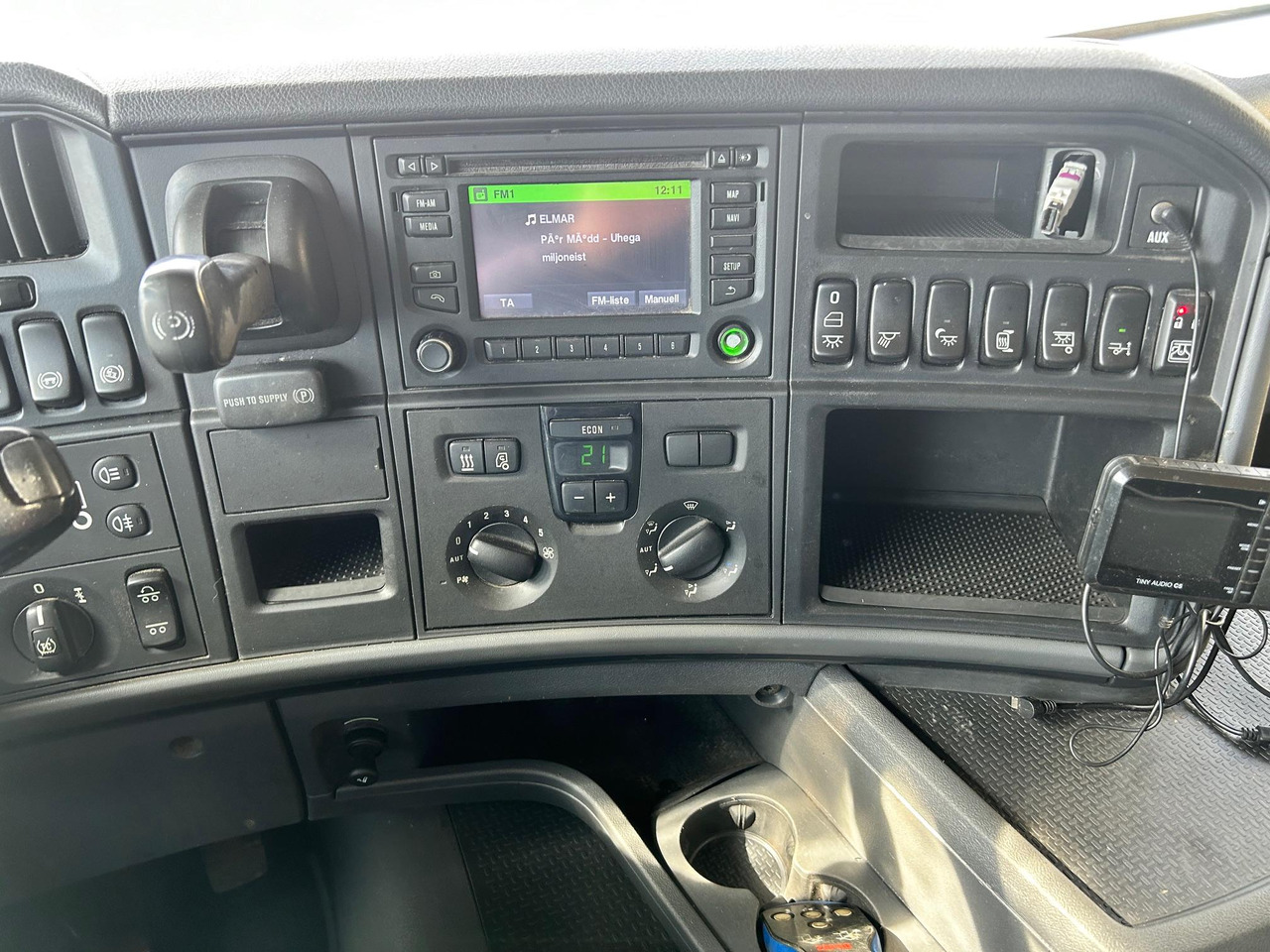 Truk berpendingin SCANIA G490: gambar 25