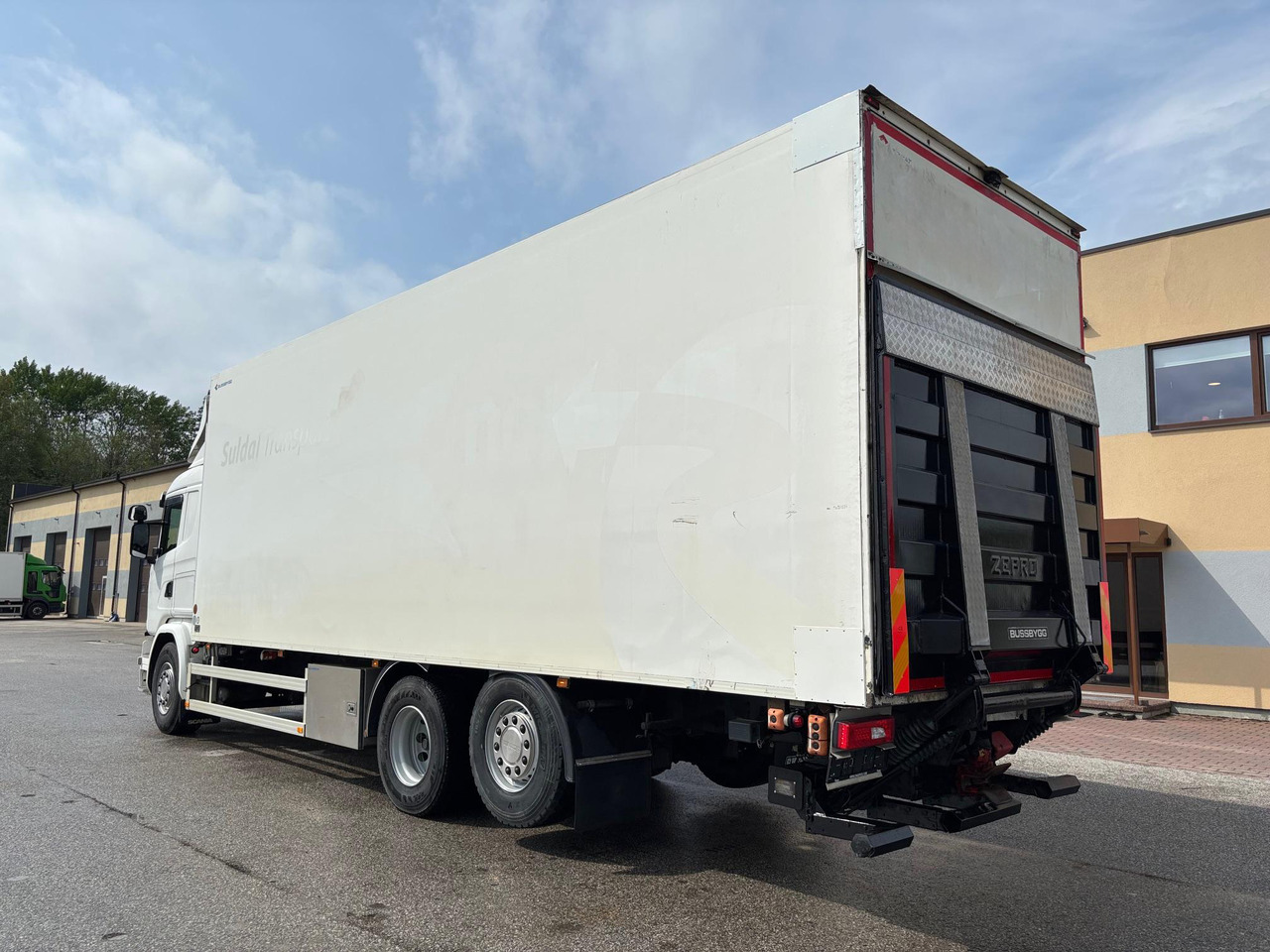 SCANIA G490 - Truk berpendingin: gambar 4 SCANIA G490 - Truk berpendingin: gambar 4