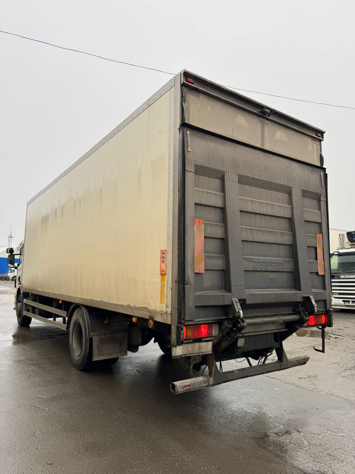 SCANIA P270 - Truk berpendingin: gambar 5 SCANIA P270 - Truk berpendingin: gambar 5
