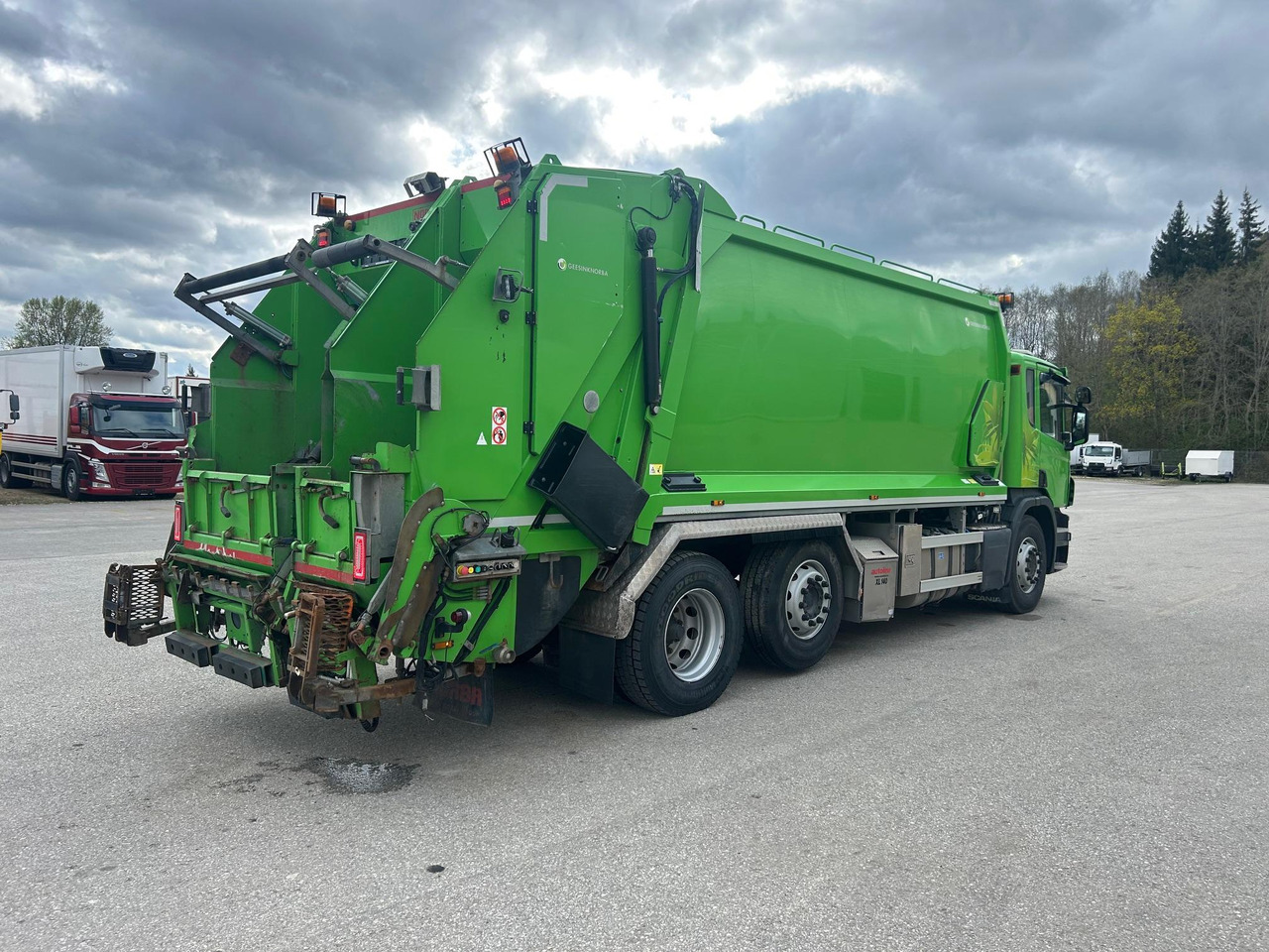SCANIA P410 - Truk sampah: gambar 4 SCANIA P410 - Truk sampah: gambar 4