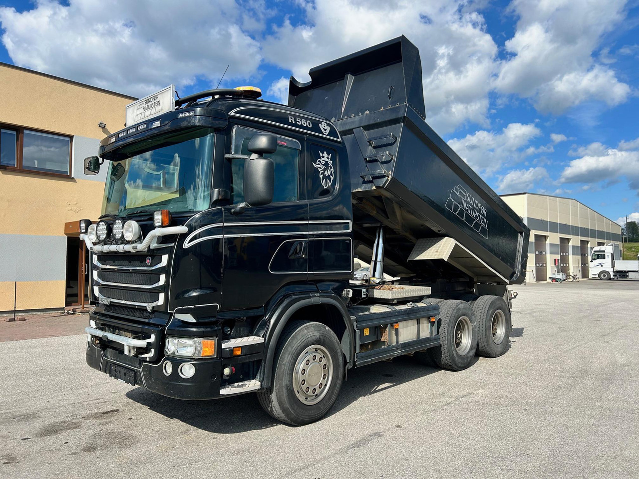 SCANIA R560 - Truk jungkit: gambar 4 SCANIA R560 - Truk jungkit: gambar 4