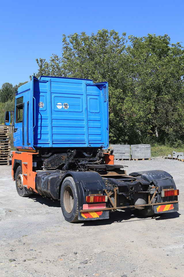 RENAULT Magnum 440 - Tractor head: gambar 5 RENAULT Magnum 440 - Tractor head: gambar 5
