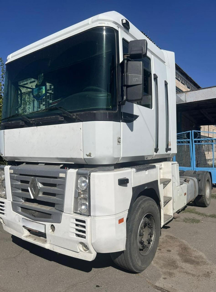 RENAULT Magnum 440 ID1576S - Tractor head: gambar 3 RENAULT Magnum 440 ID1576S - Tractor head: gambar 3
