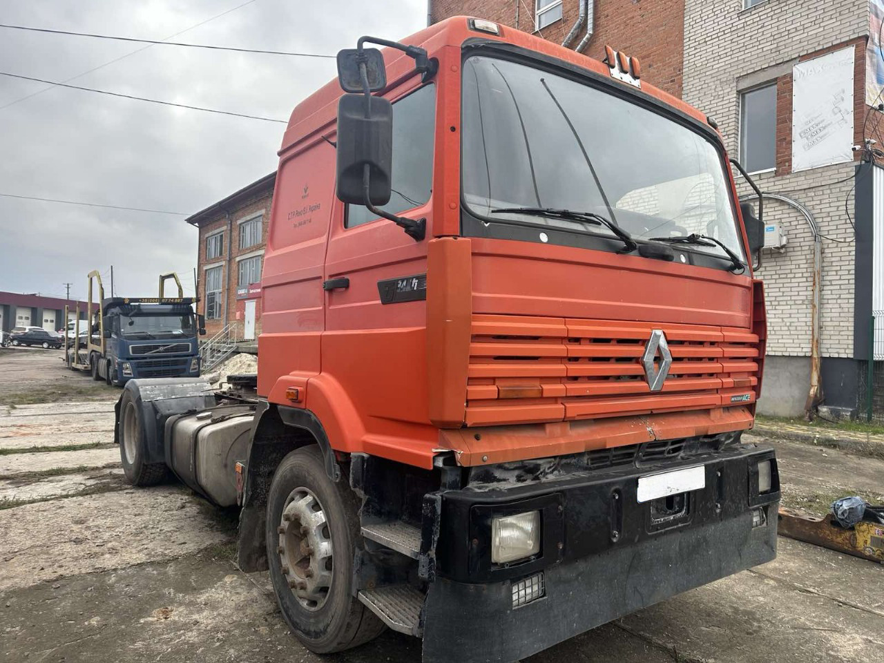 RENAULT Manager ID1690S - Tractor head: gambar 1 RENAULT Manager ID1690S - Tractor head: gambar 1