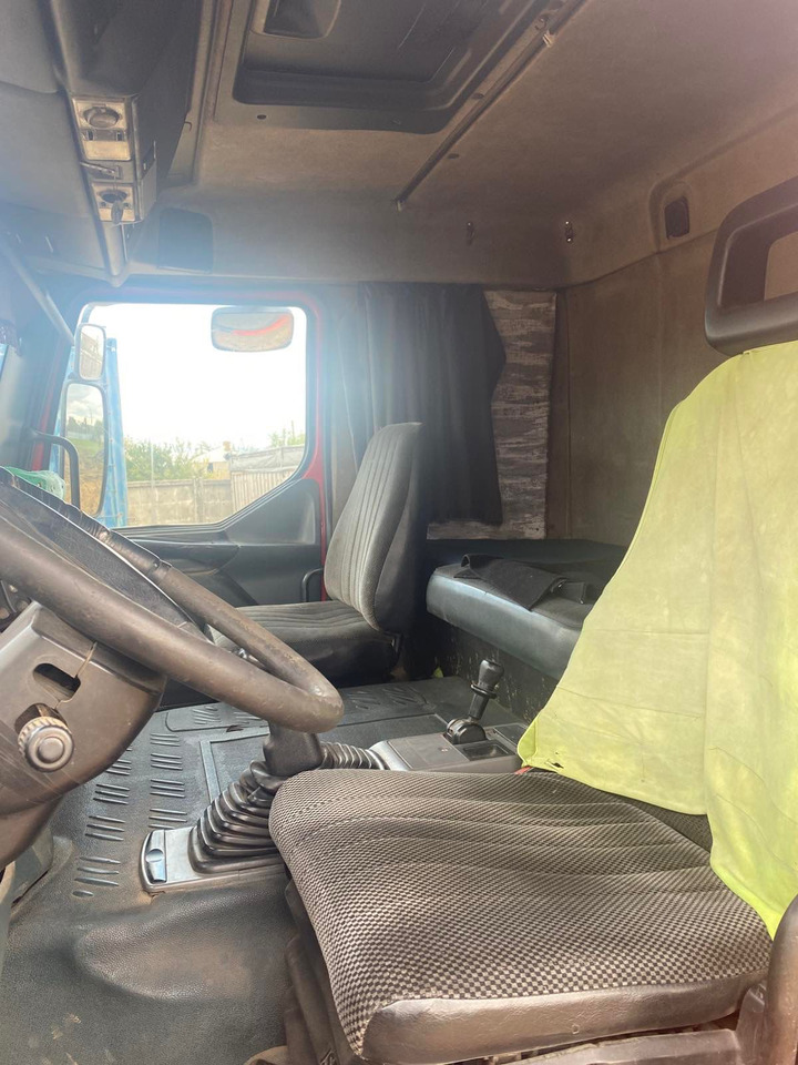 Tractor head RENAULT Premium 340: gambar 18 Tractor head RENAULT Premium 340: gambar 18