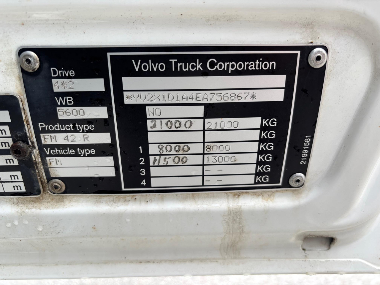 Truk box VOLVO FM330: gambar 19