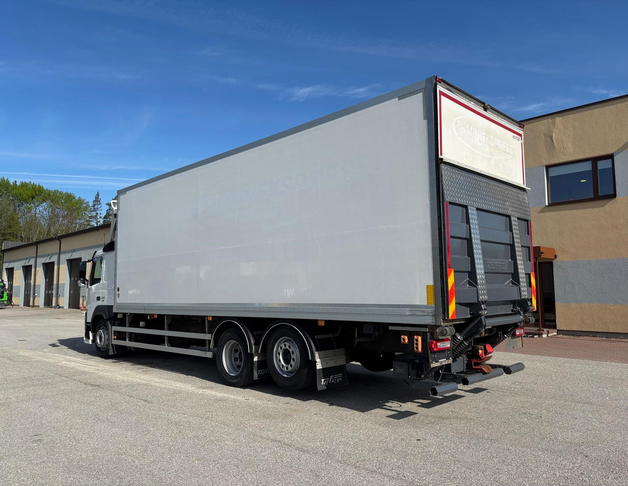 VOLVO FM460 - Truk berpendingin: gambar 5 VOLVO FM460 - Truk berpendingin: gambar 5