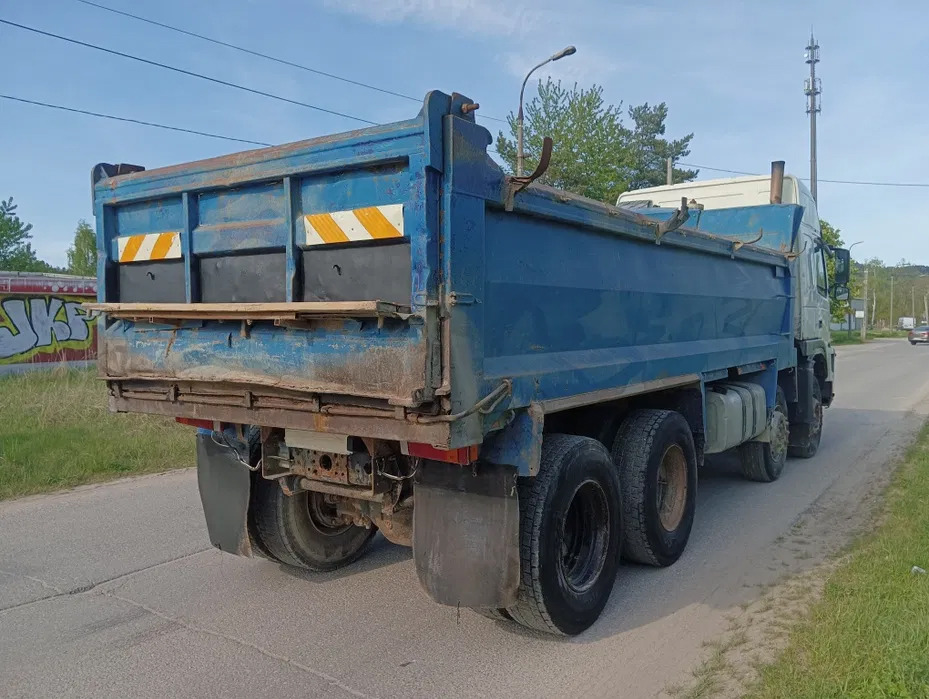VOLVO FM9.380 - Truk jungkit: gambar 4 VOLVO FM9.380 - Truk jungkit: gambar 4