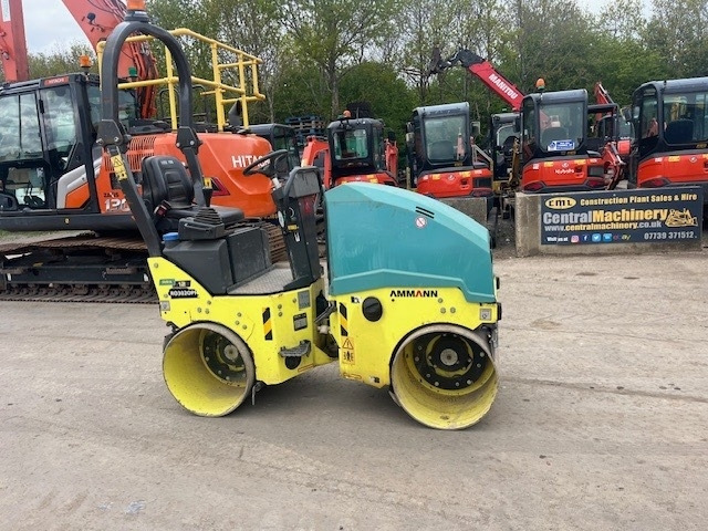Ammann AXR 12 - Roller jalan: gambar 1 Ammann AXR 12 - Roller jalan: gambar 1