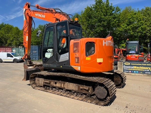 Hitachi ZX 135 US 5-B - Ekskavator perayap: gambar 5 Hitachi ZX 135 US 5-B - Ekskavator perayap: gambar 5