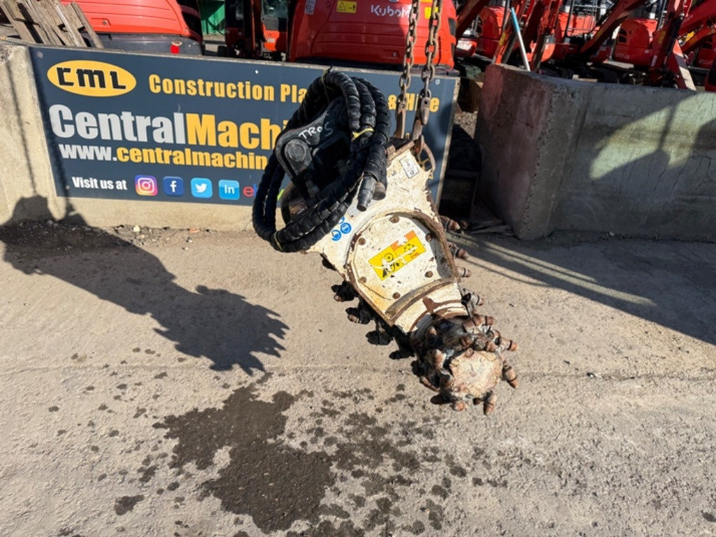 Simex TF100 - Mesin penggali parit: gambar 2 Simex TF100 - Mesin penggali parit: gambar 2