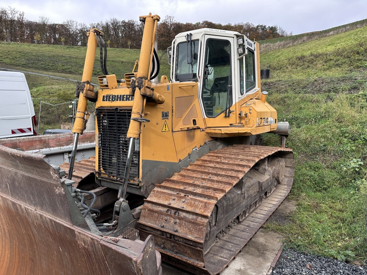 LIEBHERR PR 724 LGP Ripper 3Mtr.+Klima Deutsche Maschine! - Bulldozer: gambar 3 LIEBHERR PR 724 LGP Ripper 3Mtr.+Klima Deutsche Maschine! - Bulldozer: gambar 3