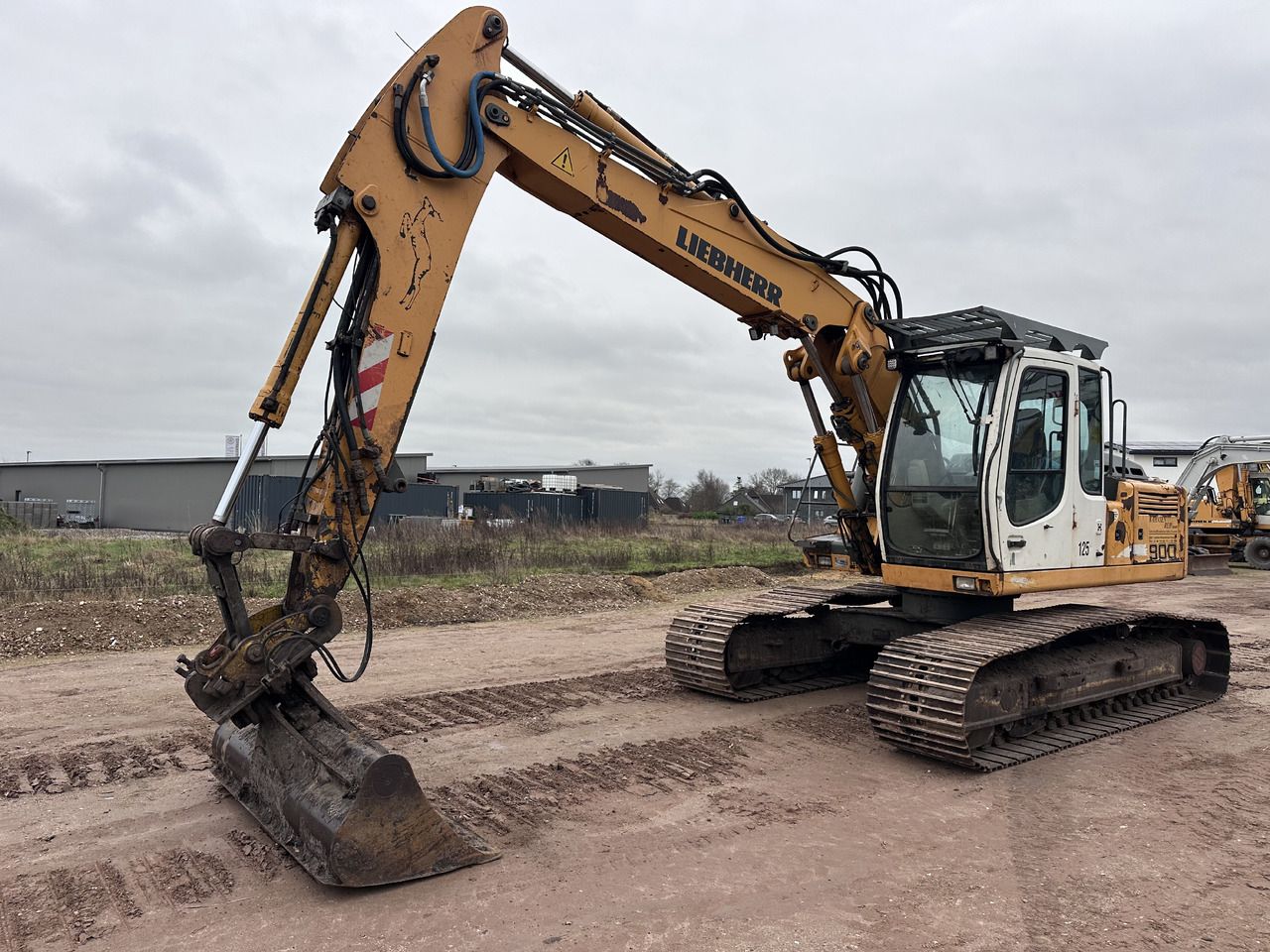 LIEBHERR R 900 C Deutsche Bagger Atlas SMP Schnellwechsl. - Ekskavator perayap: gambar 3 LIEBHERR R 900 C Deutsche Bagger Atlas SMP Schnellwechsl. - Ekskavator perayap: gambar 3