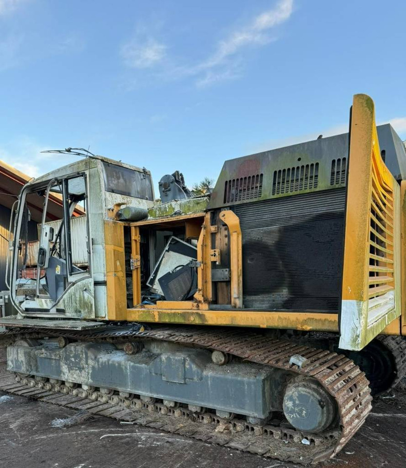 Liebherr LRB 155 for parts breaking dismantling - Sopir tumpukan: gambar 2 Liebherr LRB 155 for parts breaking dismantling - Sopir tumpukan: gambar 2