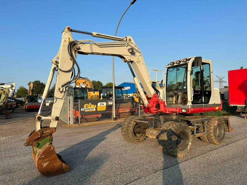 Takeuchi TB 175 W 8,7 ton. Klima Turbo 77 PS - Ekskavator roda: gambar 3 Takeuchi TB 175 W 8,7 ton. Klima Turbo 77 PS - Ekskavator roda: gambar 3