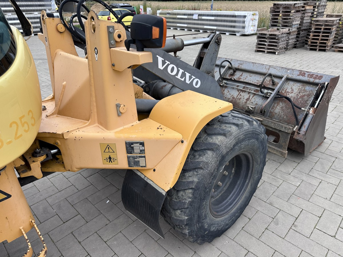 Wheel loader VOLVO L 30 B PRO 3er Kreis Klappschaufel+Palettengabel: gambar 20