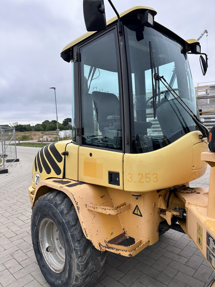 Wheel loader VOLVO L 30 B PRO 3er Kreis Klappschaufel+Palettengabel: gambar 21
