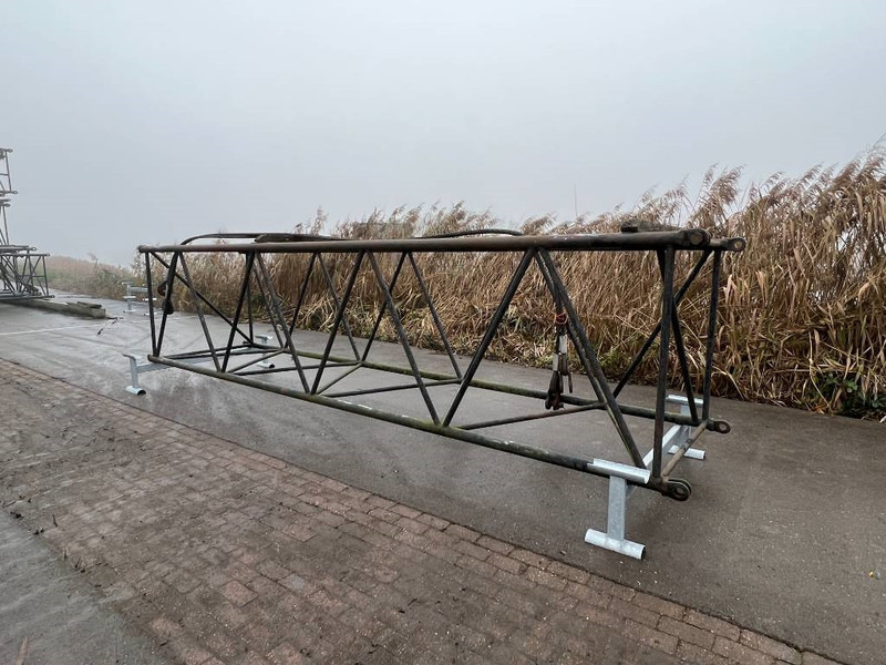 Hitachi KH 180-3 - Boom untuk Derek: gambar 2 Hitachi KH 180-3 - Boom untuk Derek: gambar 2