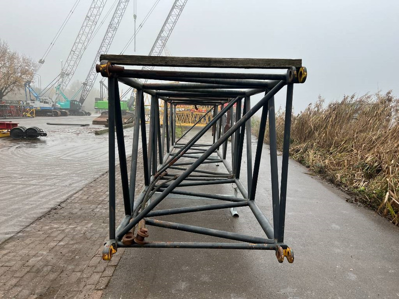 Hitachi KH 300 - Derek pemuat untuk Peralatan konstruksi: gambar 3 Hitachi KH 300 - Derek pemuat untuk Peralatan konstruksi: gambar 3