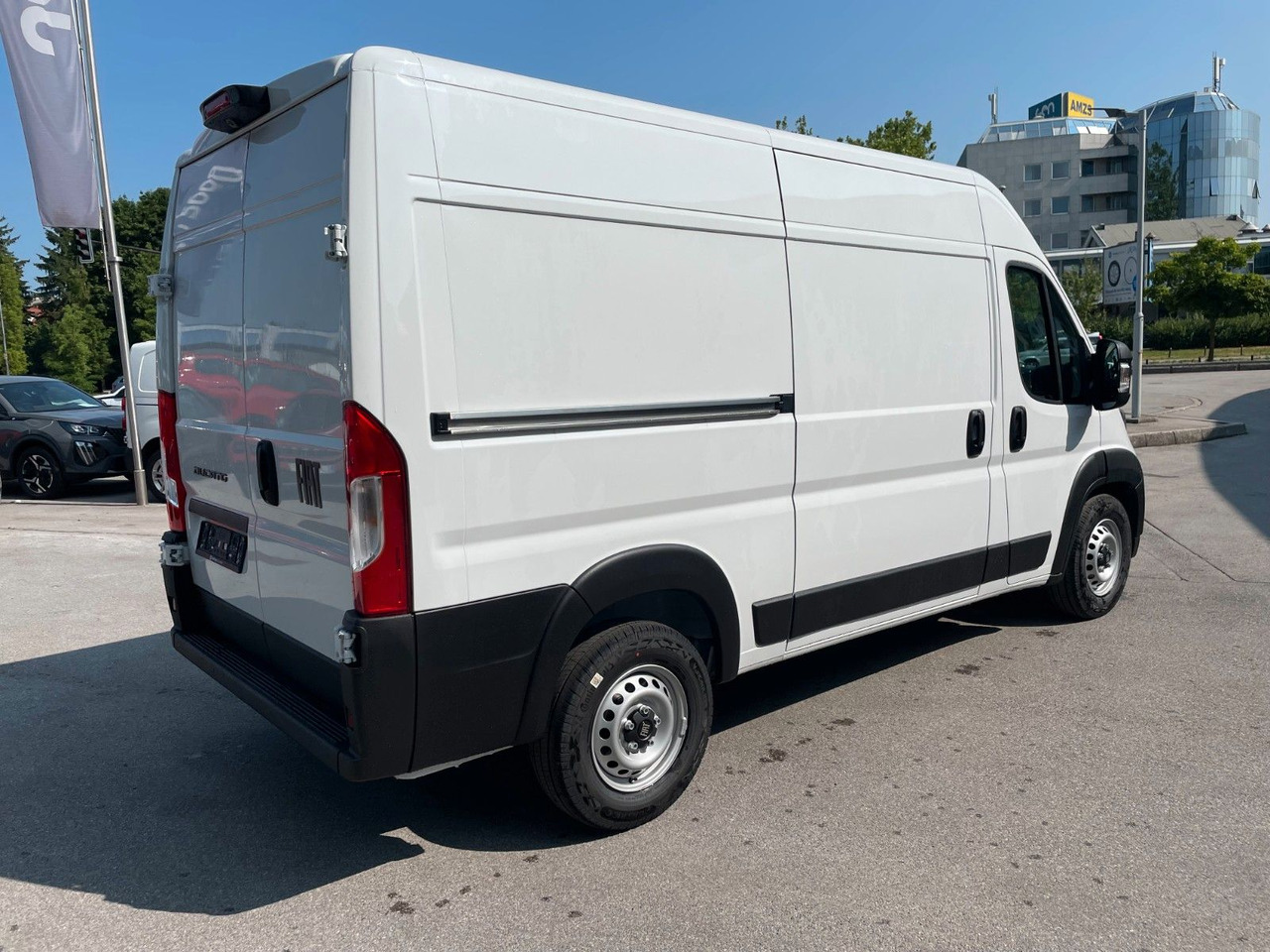 Fiat Ducato 30L L2H2 120 Kastenwagen 2025 - Van kecil: gambar 3 Fiat Ducato 30L L2H2 120 Kastenwagen 2025 - Van kecil: gambar 3