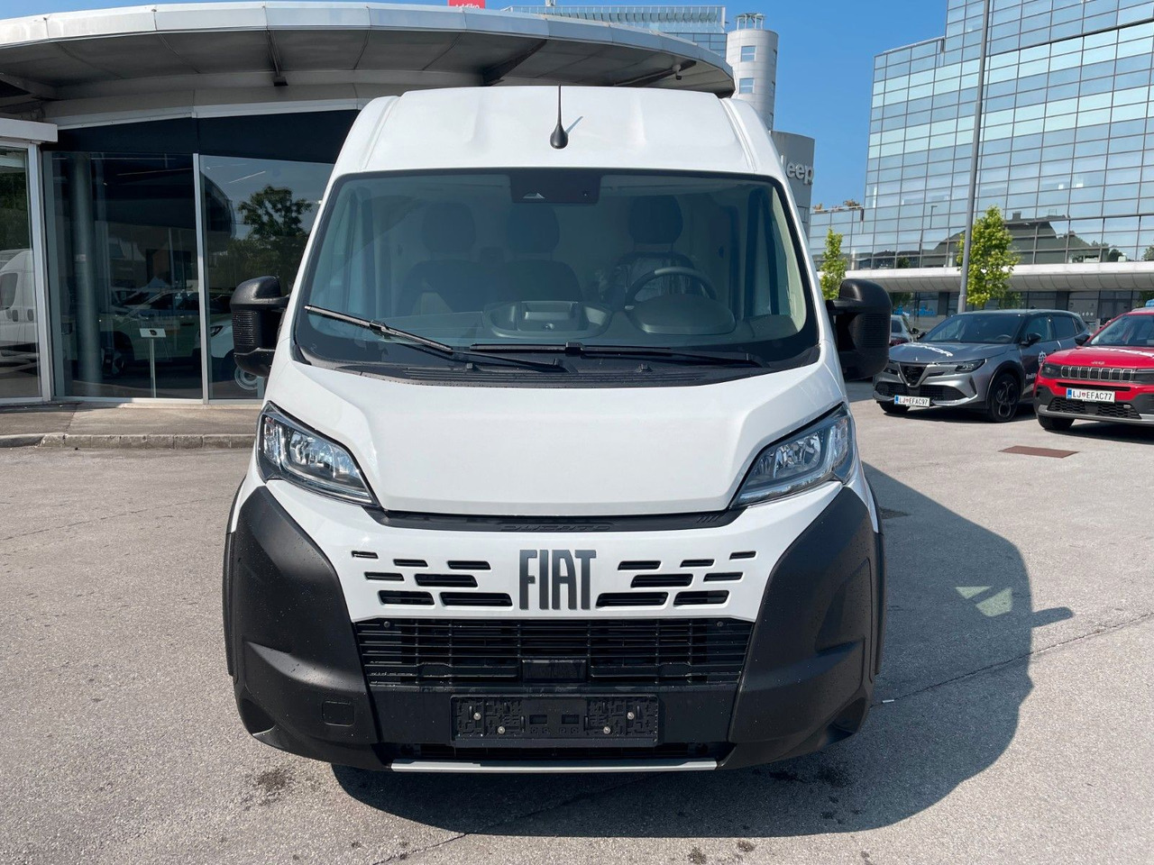 Fiat Ducato 30L L2H2 120 Kastenwagen 2025 - Van kecil: gambar 2 Fiat Ducato 30L L2H2 120 Kastenwagen 2025 - Van kecil: gambar 2