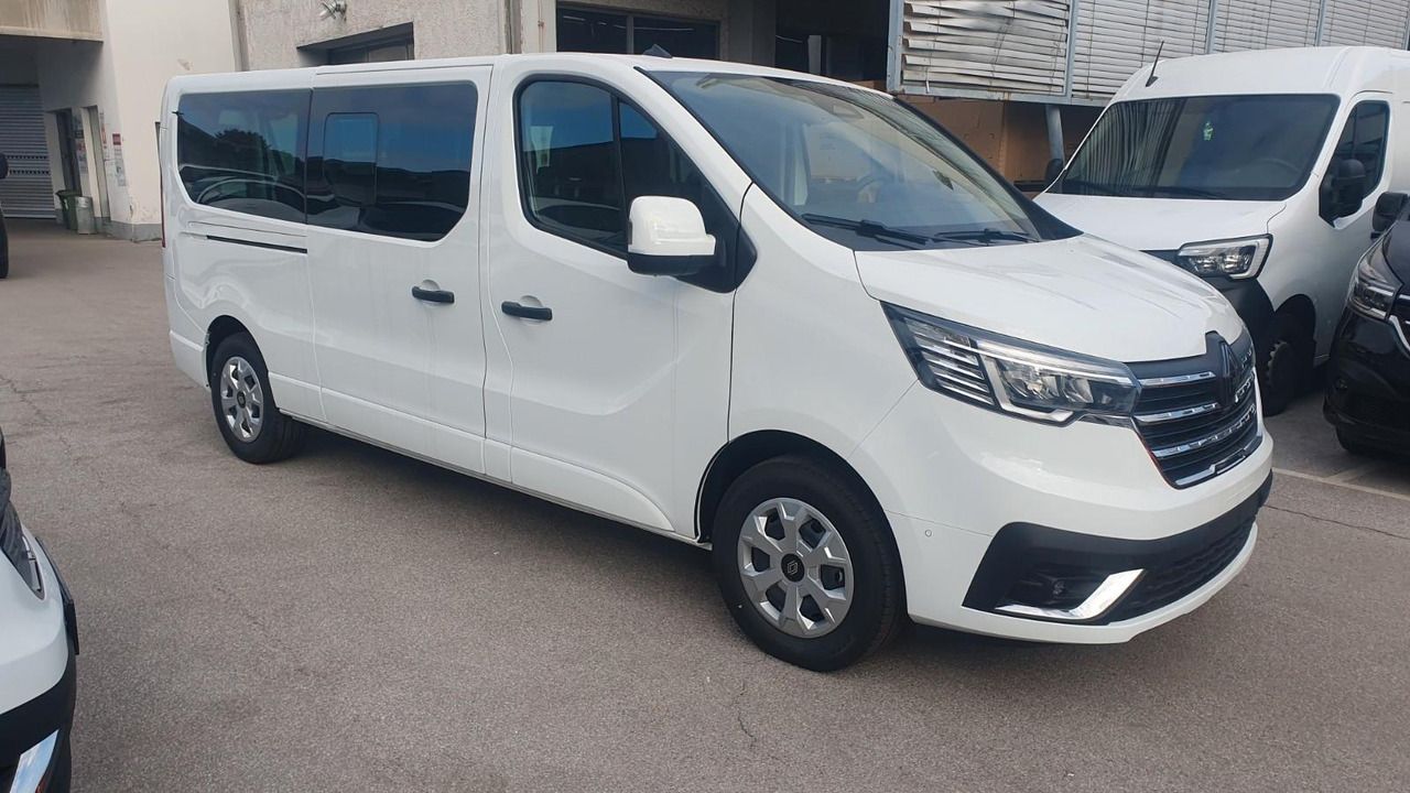 Renault Passenger Grand Intens dCi 150 - Van penumpang: gambar 3 Renault Passenger Grand Intens dCi 150 - Van penumpang: gambar 3