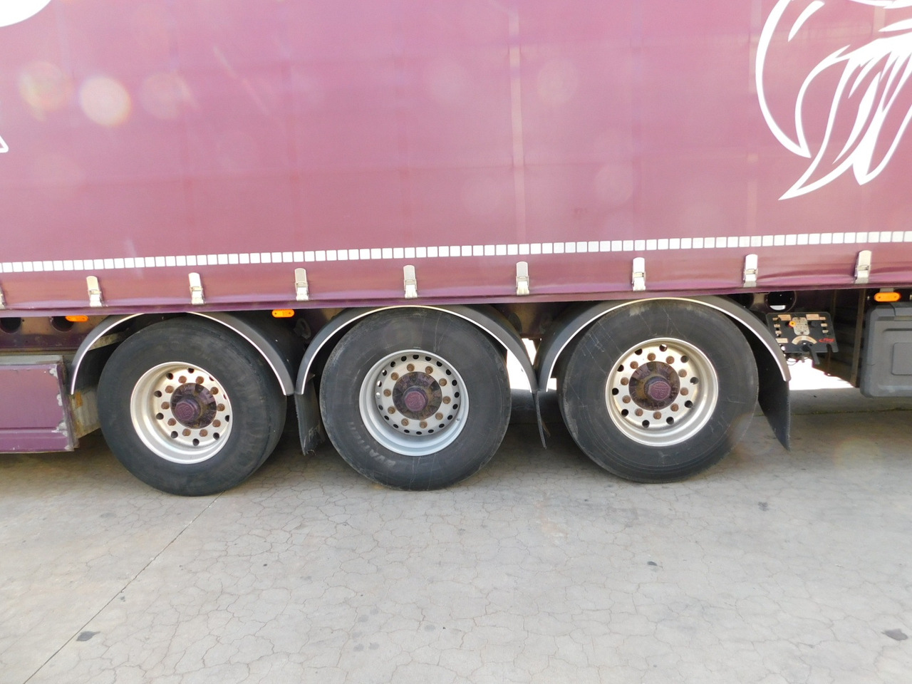 Fliegl Sds 390 - Semi-trailer dengan terpal samping: gambar 5 Fliegl Sds 390 - Semi-trailer dengan terpal samping: gambar 5