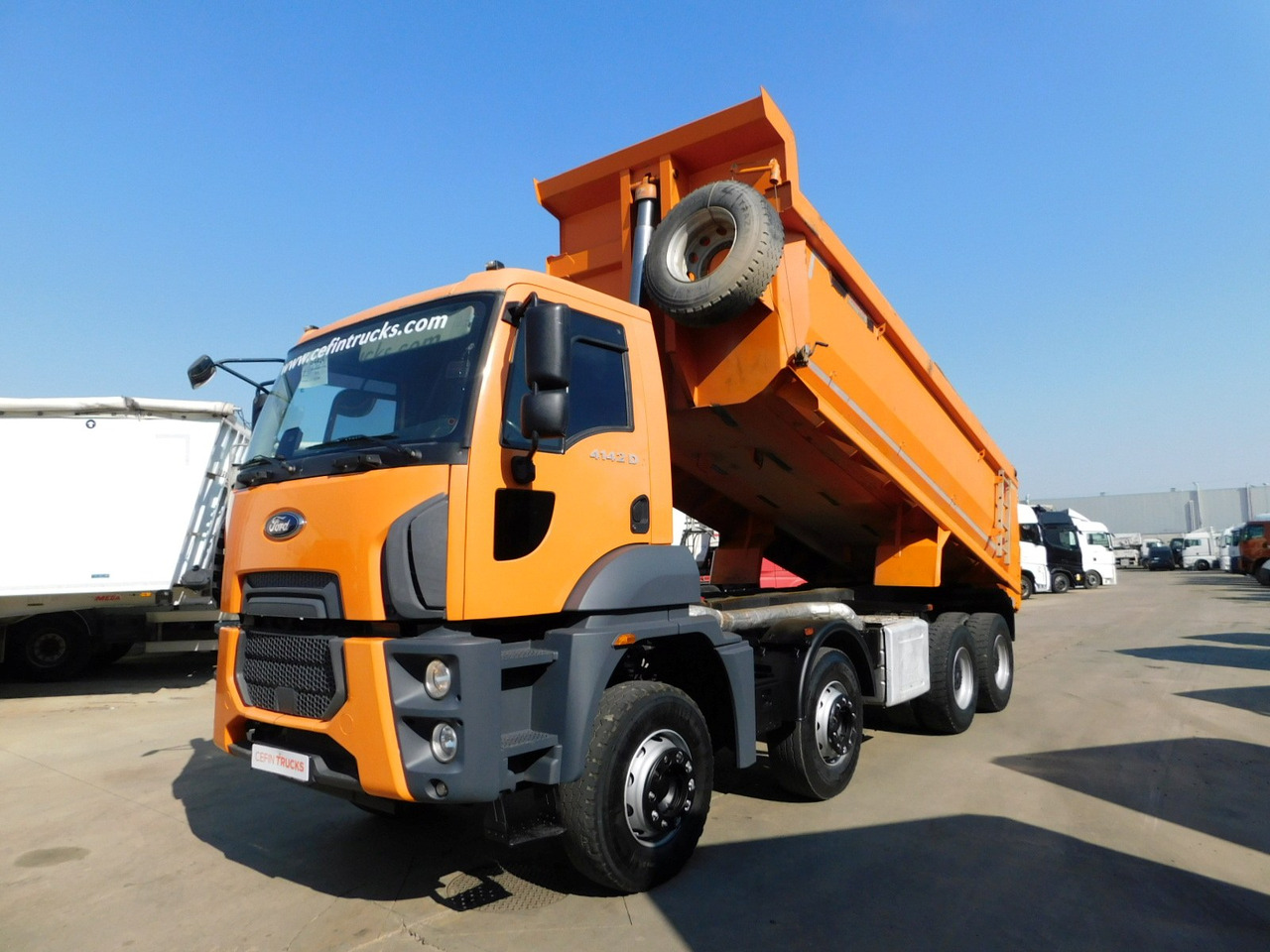 Ford 4142d 8x4 dcab e6 16s2230 - Truk jungkit: gambar 1 Ford 4142d 8x4 dcab e6 16s2230 - Truk jungkit: gambar 1