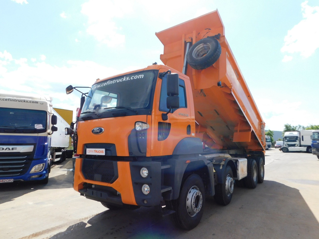 Ford 4142d 8x4 dcab e6 16s2230 - Truk jungkit: gambar 1 Ford 4142d 8x4 dcab e6 16s2230 - Truk jungkit: gambar 1