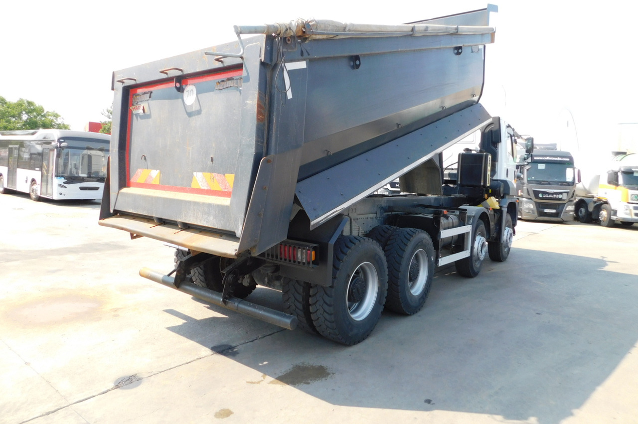Ford 4142d 8x4 dcab e6 16s2230 - Truk jungkit: gambar 3 Ford 4142d 8x4 dcab e6 16s2230 - Truk jungkit: gambar 3