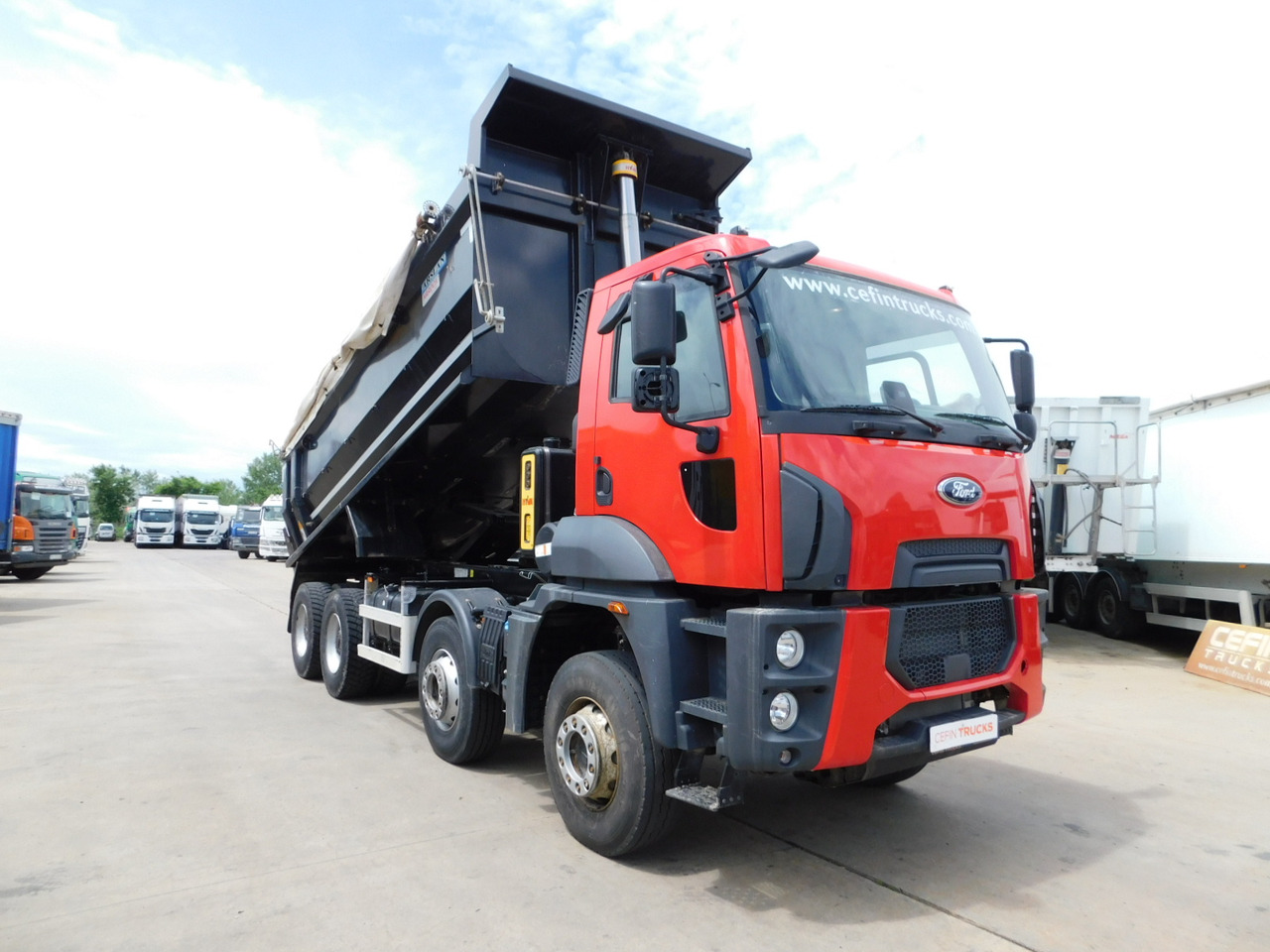 Ford 4142d 8x4 dcab e6 16s2230 ecotorq - Truk jungkit: gambar 2 Ford 4142d 8x4 dcab e6 16s2230 ecotorq - Truk jungkit: gambar 2