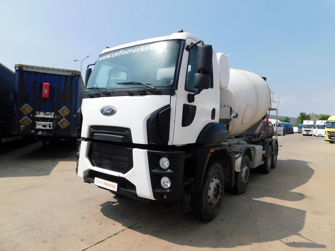 Ford Lt12xl 7h cargo 4142m - Truk pengaduk beton: gambar 1 Ford Lt12xl 7h cargo 4142m - Truk pengaduk beton: gambar 1