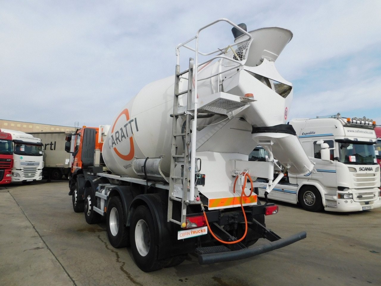 Iveco Ad340tb - Truk pengaduk beton: gambar 4 Iveco Ad340tb - Truk pengaduk beton: gambar 4