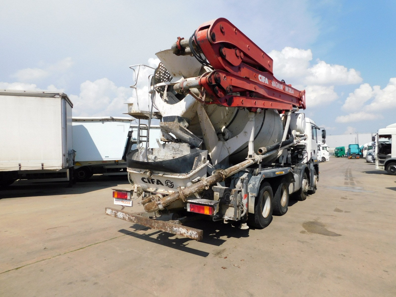 Man Tga 35410 - Truk pengaduk beton: gambar 3 Man Tga 35410 - Truk pengaduk beton: gambar 3