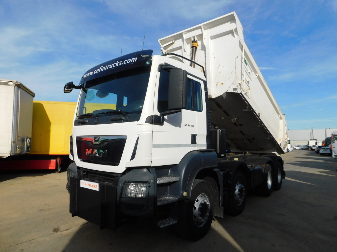 Man Tgs 41420 - Truk jungkit: gambar 1 Man Tgs 41420 - Truk jungkit: gambar 1