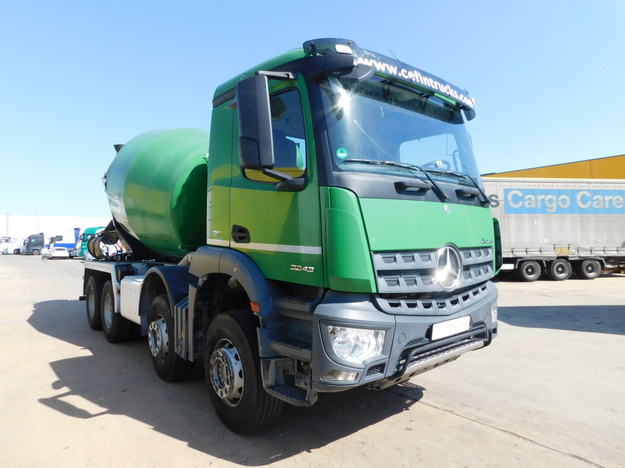 Mercedes Arocs 3243 - Truk pengaduk beton: gambar 2 Mercedes Arocs 3243 - Truk pengaduk beton: gambar 2