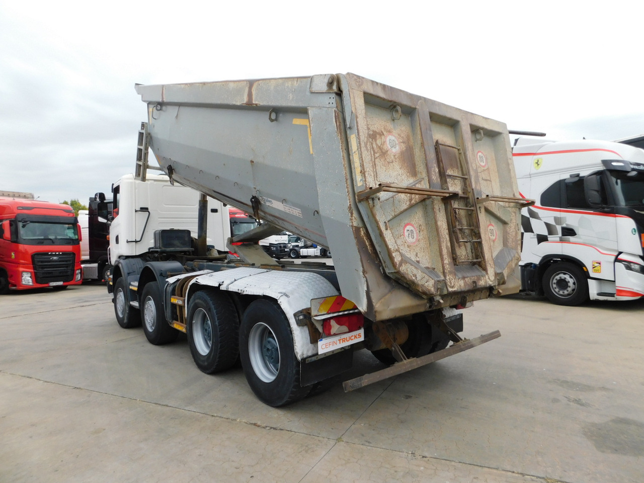 Scania G420 - Truk jungkit: gambar 4 Scania G420 - Truk jungkit: gambar 4