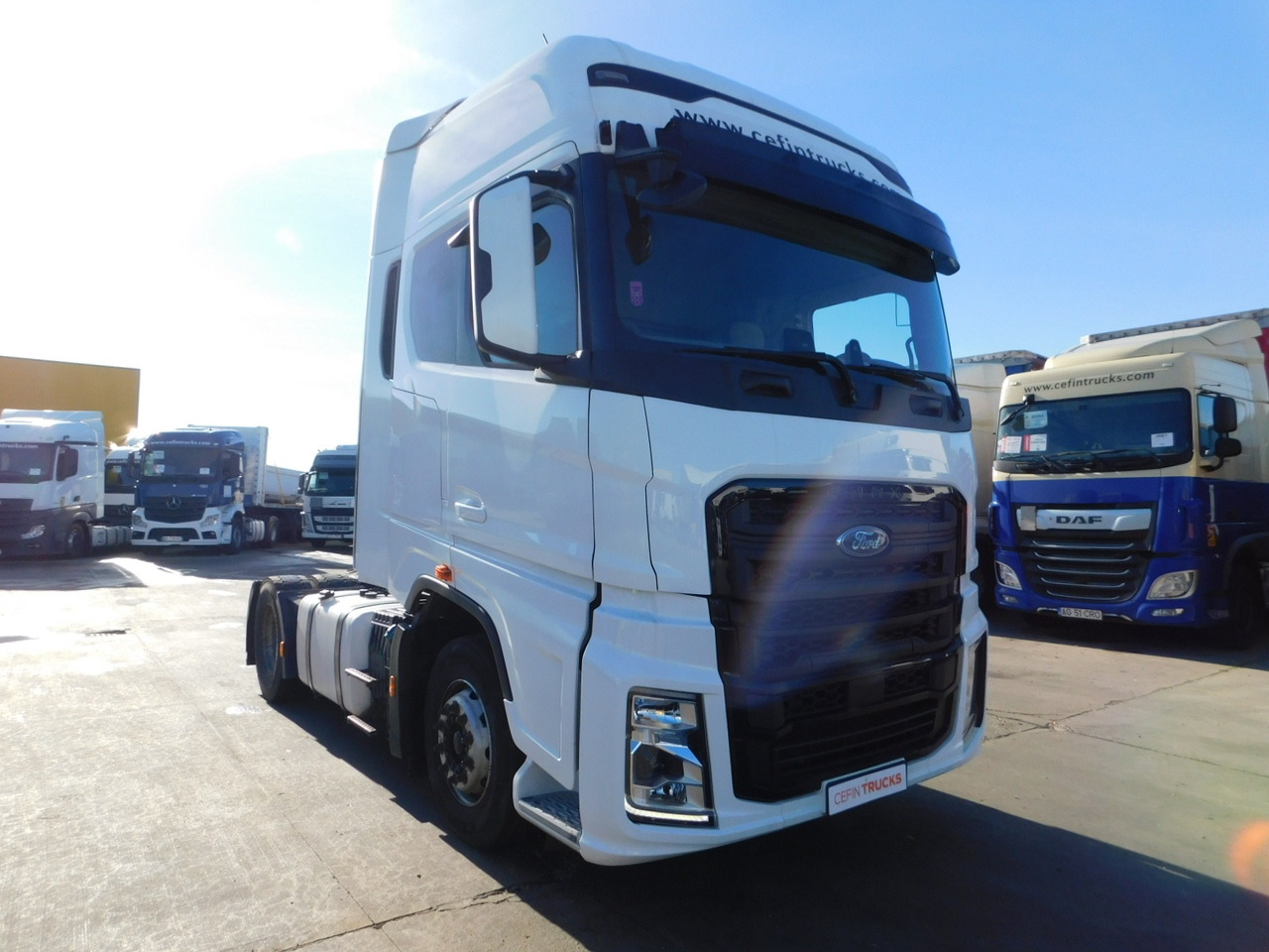 Ford F max 4x2 scab e6 12s2620 - Tractor head: gambar 2 Ford F max 4x2 scab e6 12s2620 - Tractor head: gambar 2