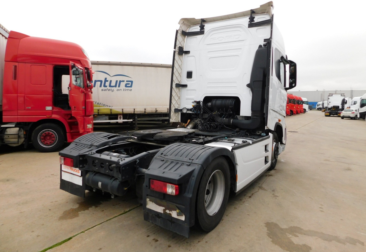 Ford F max 4x2 scab e6 12s2620 - Tractor head: gambar 3 Ford F max 4x2 scab e6 12s2620 - Tractor head: gambar 3