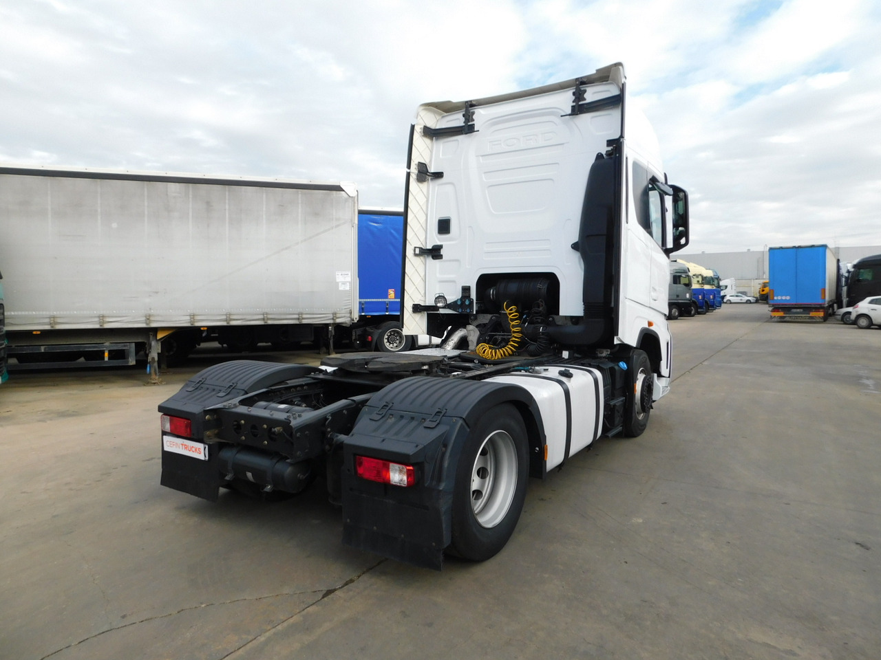 Ford F max 4x2 scab e6 12s2620 - Tractor head: gambar 3 Ford F max 4x2 scab e6 12s2620 - Tractor head: gambar 3